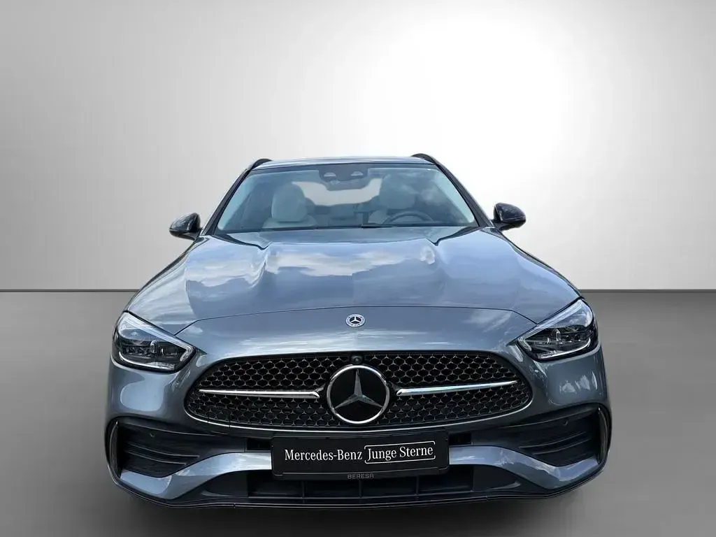 Gebraucht Mercedes C300e AMG 313 PS (230 kW) 2025 Grau Limousine