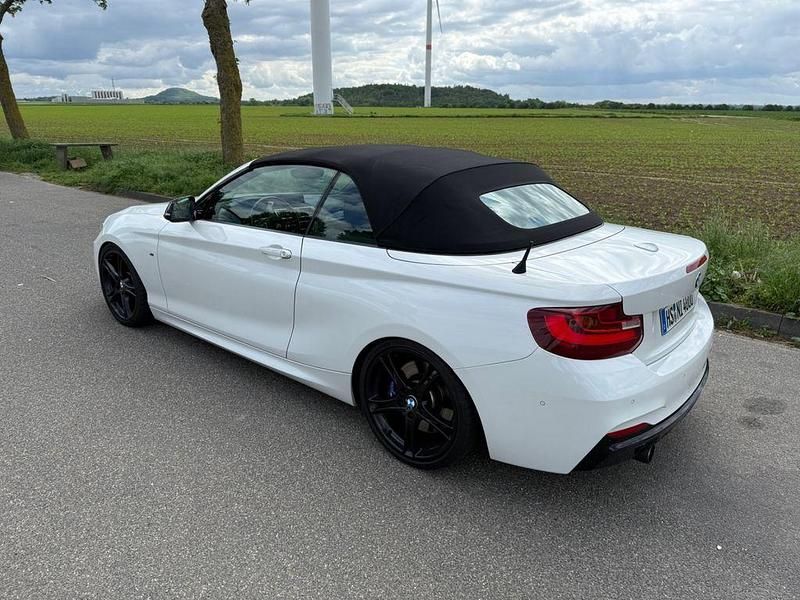 Gebraucht BMW M235 M Performance 326 PS (239 kW) 2015 Weiß Cabrio