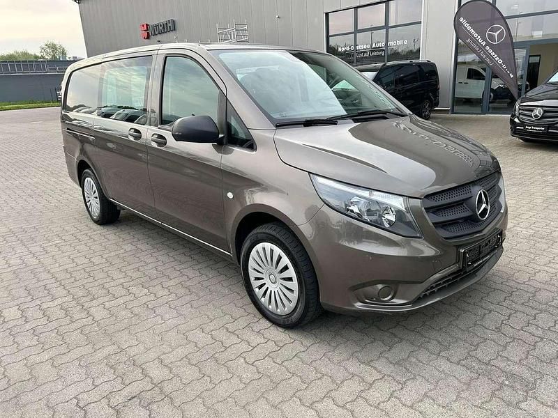 Gebraucht Mercedes Vito 163 PS (119 kW) 2015 Grau Van