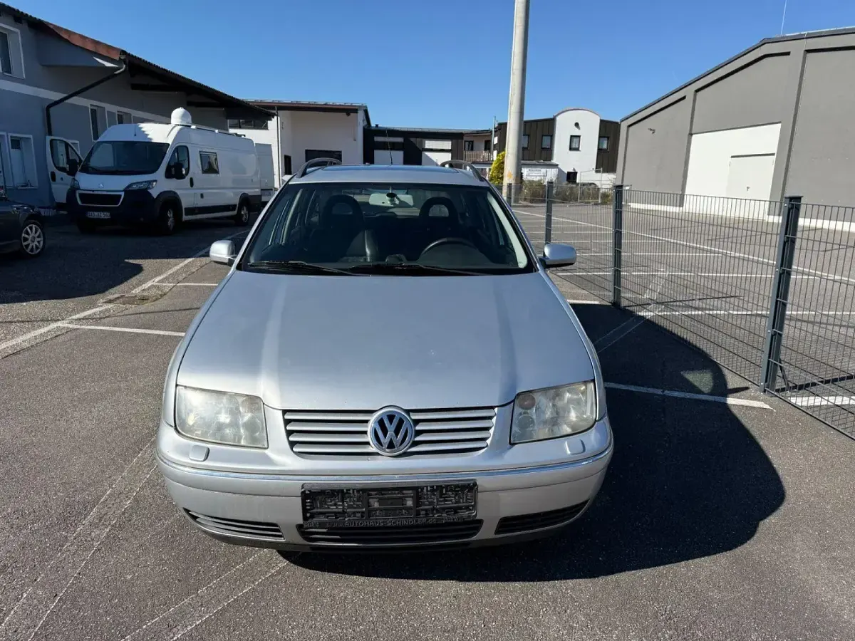 Occasion VW Bora 170 ch (125 kW) 2002 Gris Break