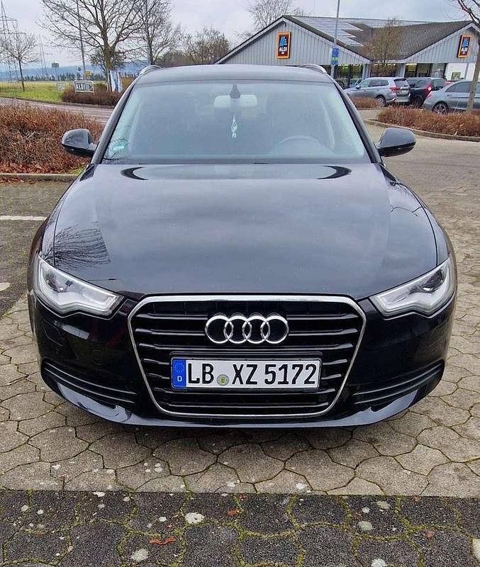 Gebraucht 2013 Audi A6 Kombi | 9.850 € (Guter Preis) - Bild 1/4