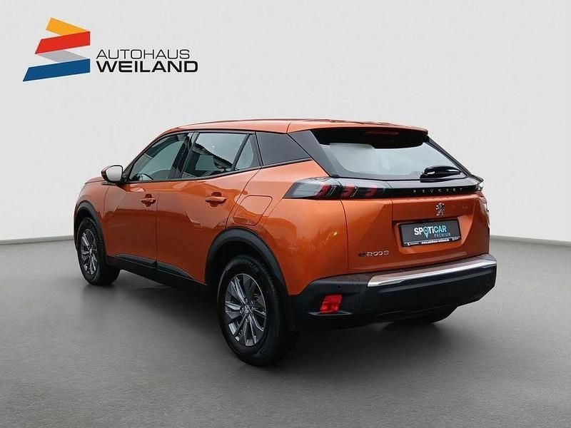 Second-hand Peugeot e-2008 Active 100 kW (136 CP) 2021 Portocaliu SUV