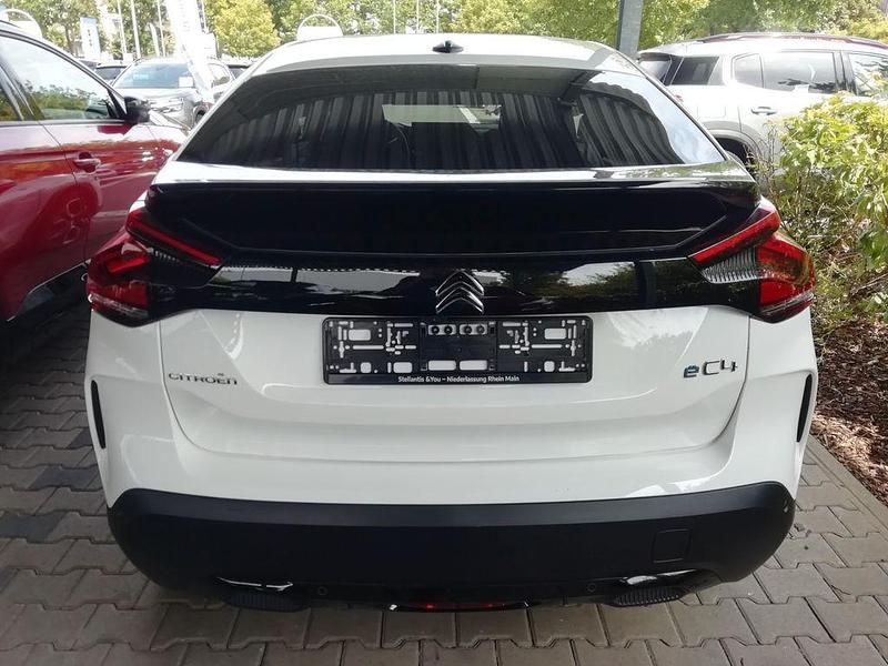 Gebraucht Citroën e-C4 Shine 100 kW (136 PS) 2022 Weiß Limousine