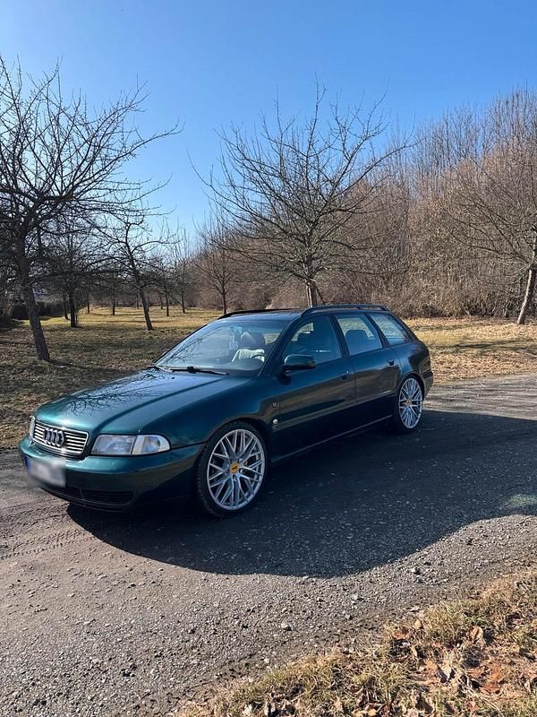 Second-hand Audi A4 150 CP (110 kW) 1996 Verde Break
