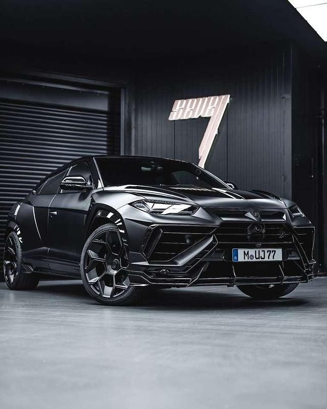 Second-hand Lamborghini Urus 666 CP (489 kW) 2025 Negru SUV