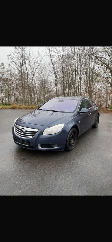 Grau Gebraucht 2009 Opel Insignia Limousine | 1.949 € (Superpreis) - Bild 1/4