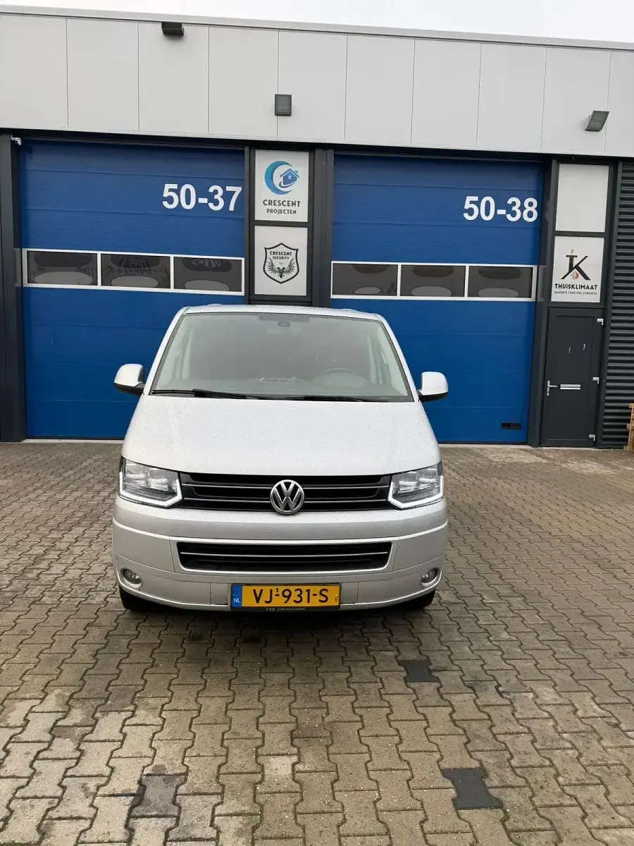 Gebraucht VW Transporter 186 PS (136 kW) 2014 Silber Van