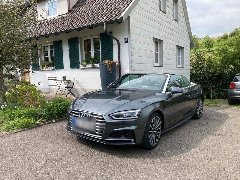 Grau Gebraucht 2018 Audi A5 Cabriolet Cabrio | 23.599 € - Bild 1/4