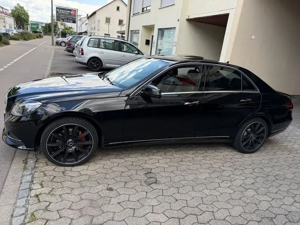 Gebraucht Mercedes E350 306 PS (225 kW) 2013 Schwarz Limousine