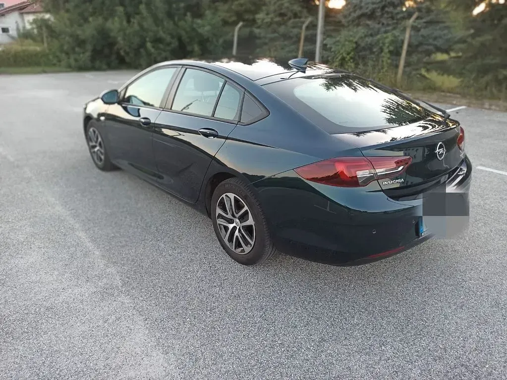 Gebraucht Opel Insignia Innovation 136 PS (100 kW) 2017 Grün Limousine