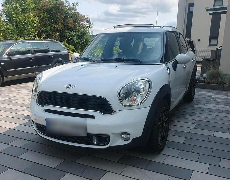 Weiß Gebraucht 2011 Mini Countryman SUV | 7.900 € - Bild 1/4