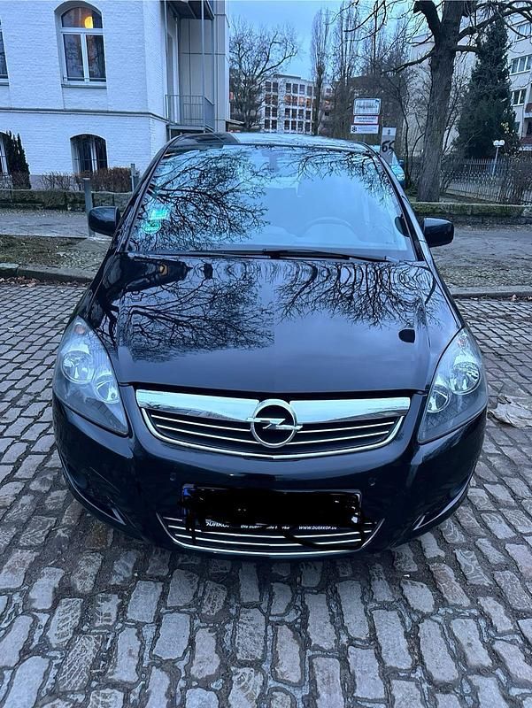 Gebraucht Opel Zafira 92 PS (67 kW) 2010 Schwarz Van / Kleinbus