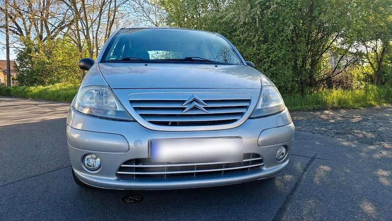 Gebraucht Citroën C3 60 PS (44 kW) 2005 Silber Kleinwagen