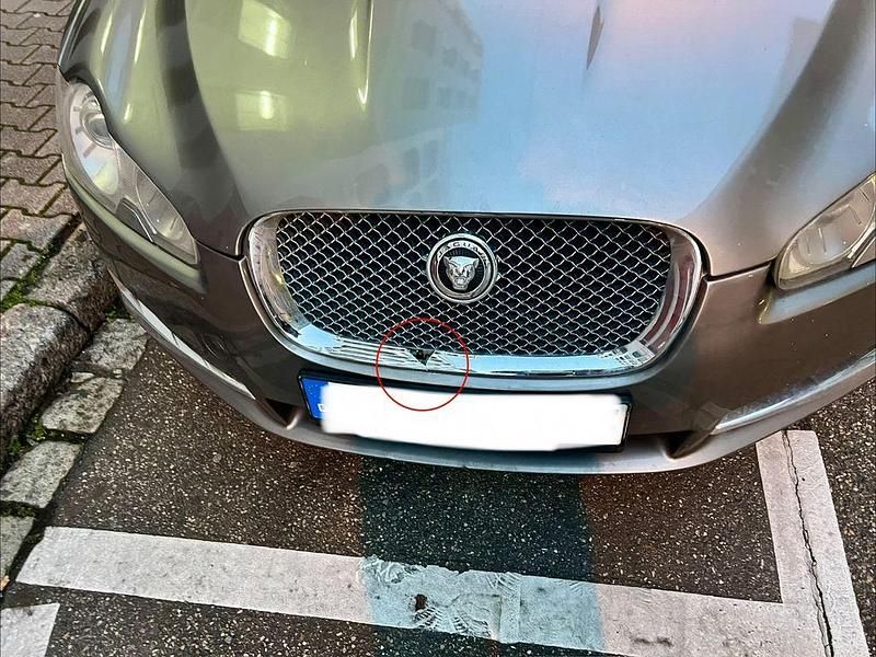 Gebraucht Jaguar XF Premium Luxury 300 PS (220 kW) 2010 Grau Limousine