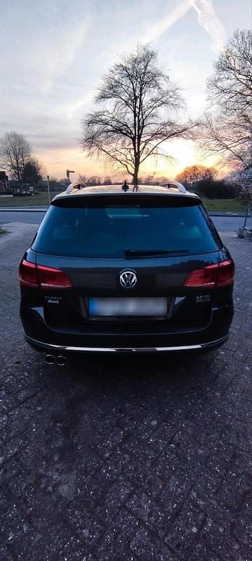 Gebraucht VW Passat Highline 177 PS (130 kW) 2013 Braun Kombi