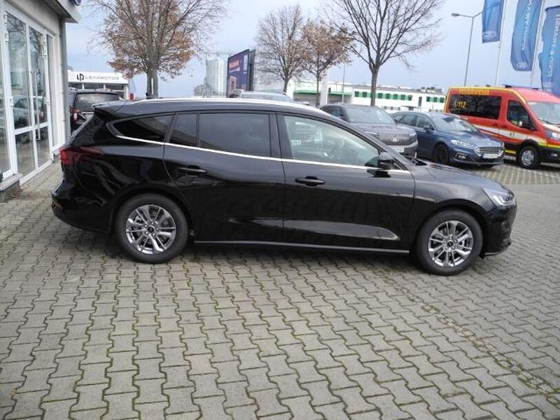 Neu Ford Focus 155 PS (114 kW) 2026 Schwarz