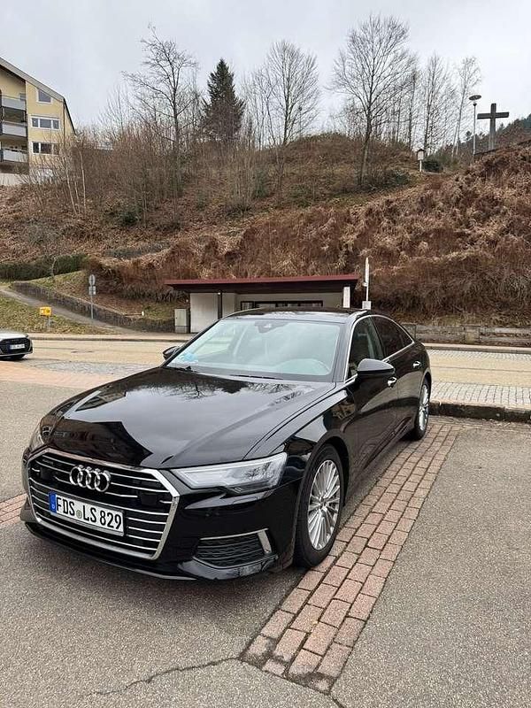 Schwarz Gebraucht 2018 Audi A6 Design Limousine | 28.000 € (Fairer Preis) - Bild 1/4
