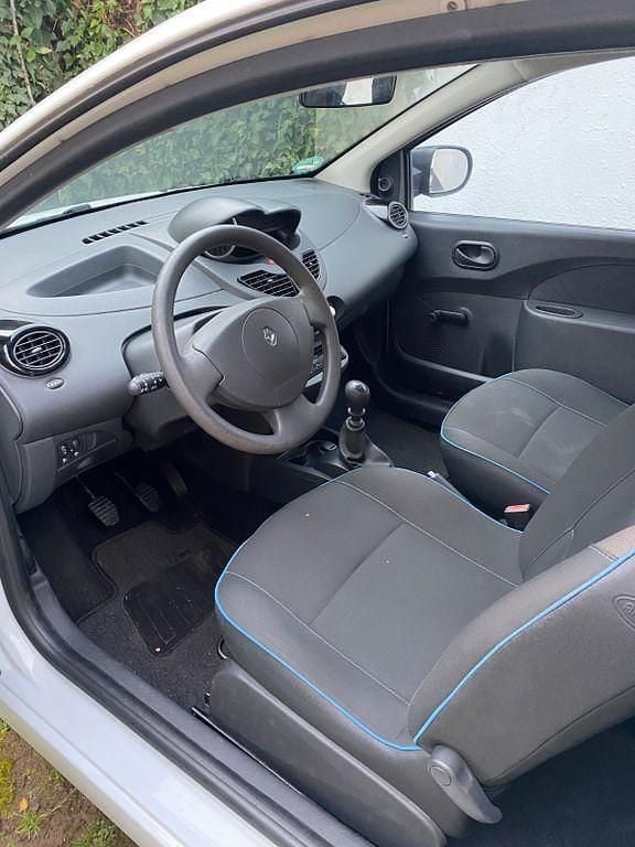 Gebraucht Renault Twingo Expression 75 PS (55 kW) 2014 Weiß Kleinwagen