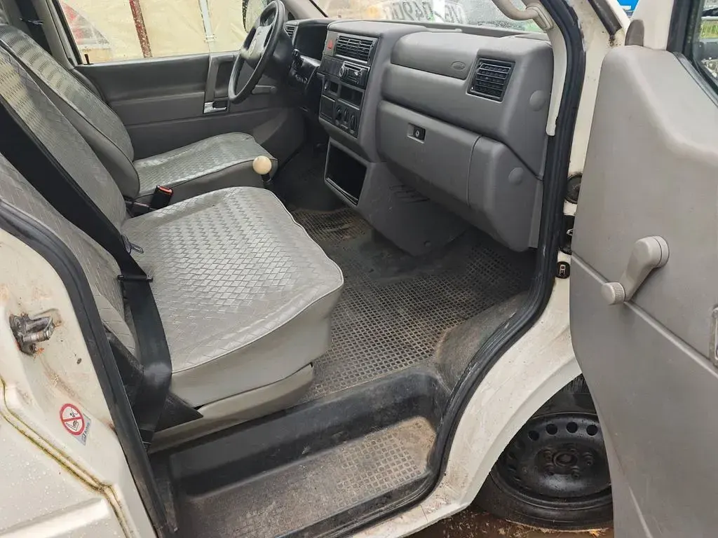 Gebraucht VW T4 102 PS (75 kW) 2002 Weiß Van