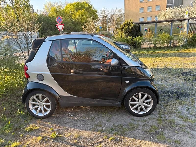 Second-hand Smart ForTwo Cabrio 2003 Negru Cabrio