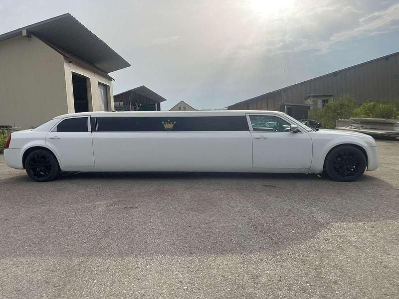 Gebraucht Chrysler 300C 340 PS (250 kW) 2005 Weiß Limousine