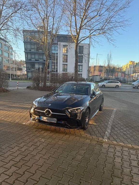 Gebraucht Mercedes C300 AMG line 258 PS (189 kW) 2023 Schwarz Limousine