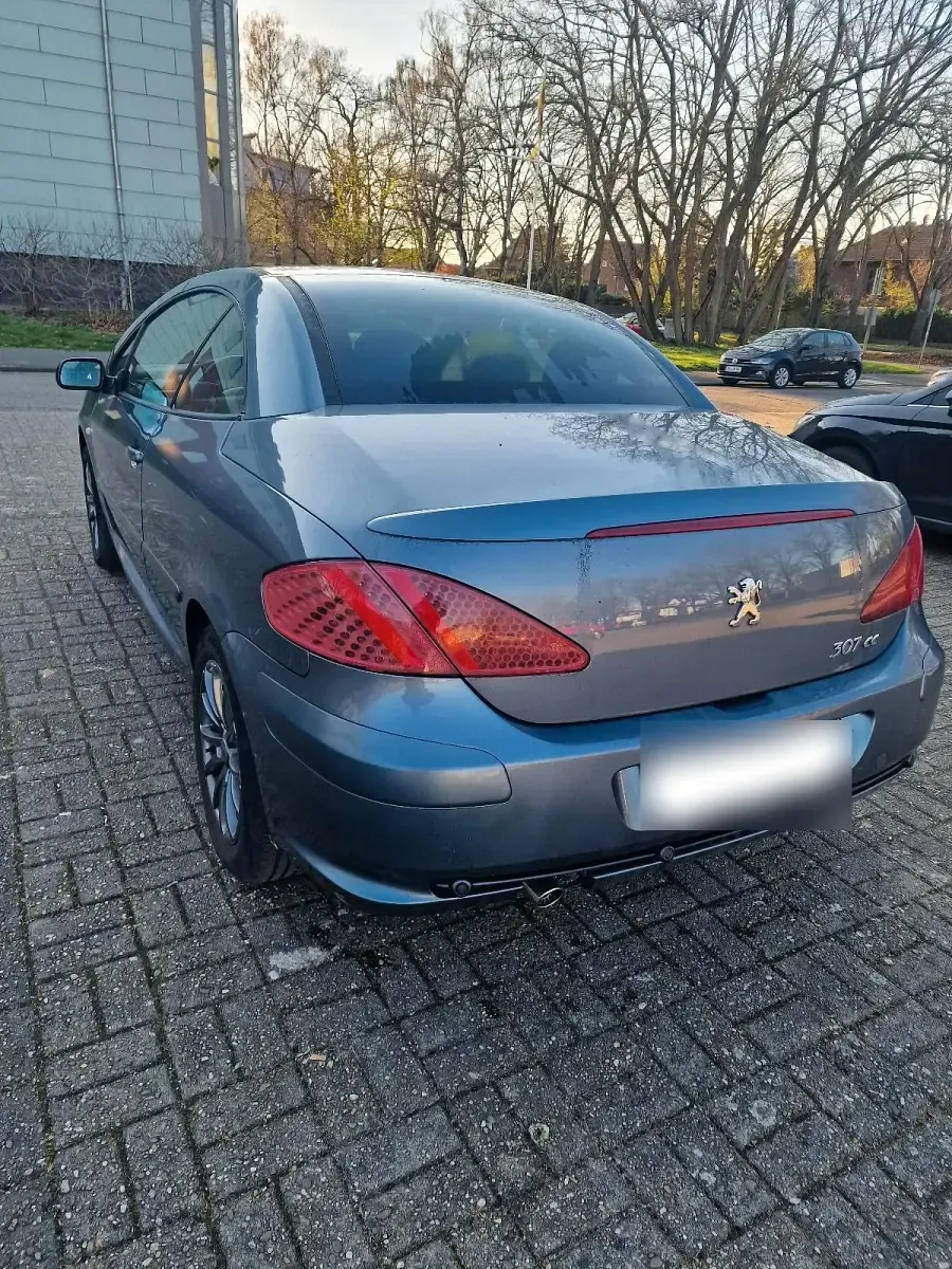Gebraucht Peugeot 307 CC 136 PS (100 kW) 2005 Grau Cabrio