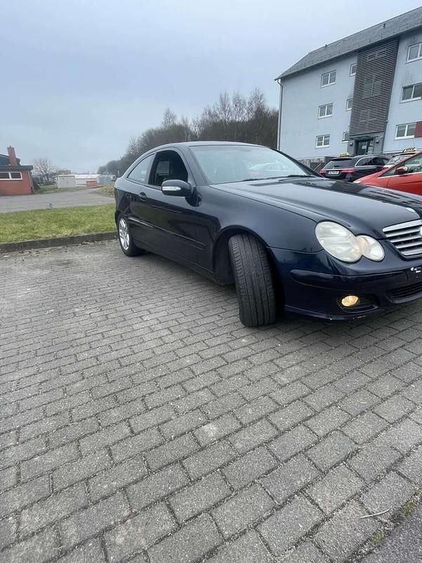 Gebraucht Mercedes C200 122 PS (89 kW) 2004 Coupé
