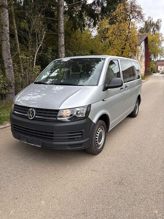 Silber Gebraucht 2016 VW T6 Van | 17.400 € (Superpreis) - Bild 1/4