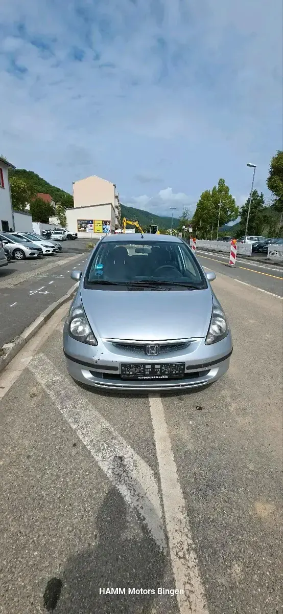 Gebraucht Honda Jazz LS 83 PS (61 kW) 2003 Silber Kleinwagen