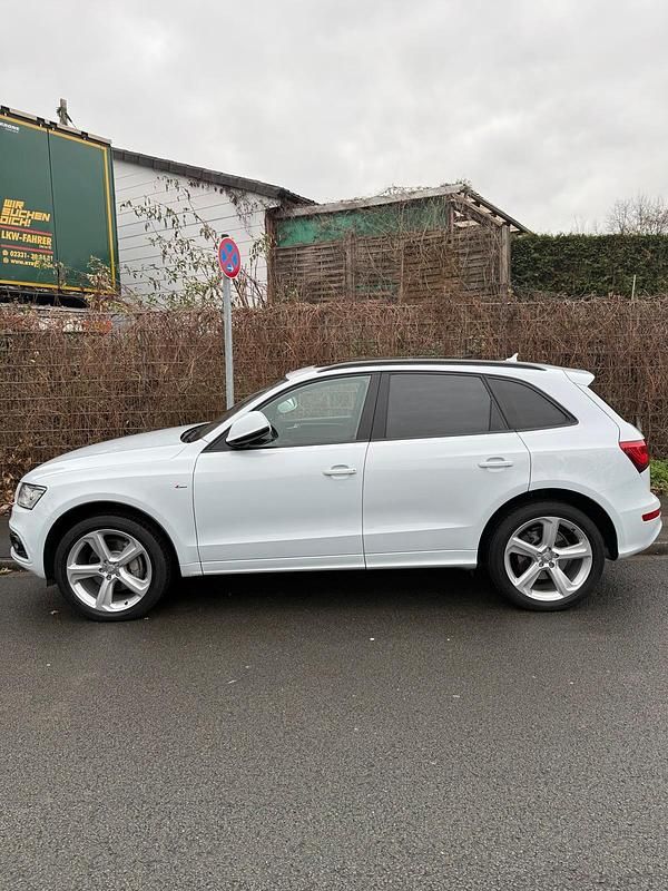 Gebraucht Audi Q5 S-Line 258 PS (189 kW) 2016 Grau SUV