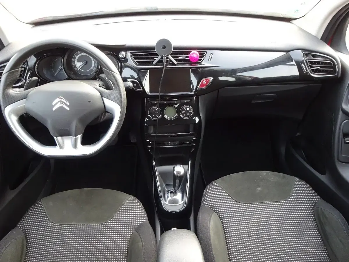 Gebraucht Citroën C3 Exclusive 82 PS (60 kW) 2015 Rot Kleinwagen