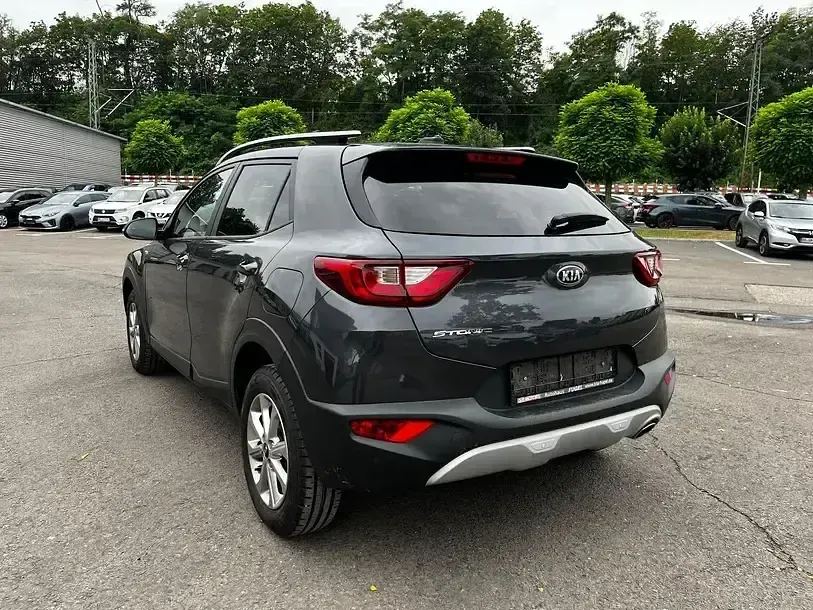 Gebraucht Kia Stonic Vision 84 PS (61 kW) 2019 (abt) graphite met. SUV