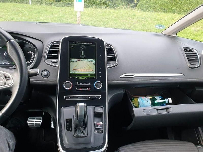 Gebraucht Renault Scénic IV Intens 140 PS (102 kW) 2018 Grau Van / Kleinbus