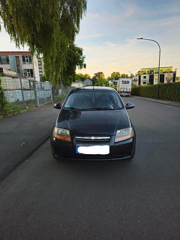 Schwarz Gebraucht 2008 Chevrolet Kalos Kleinwagen | 1.350 € (Fairer Preis) - Bild 1/4