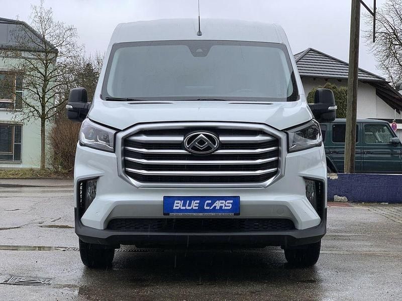 Weiss Gebraucht 2023 Maxus V90 Van | 14.900 € (Fairer Preis) - Bild 1/4