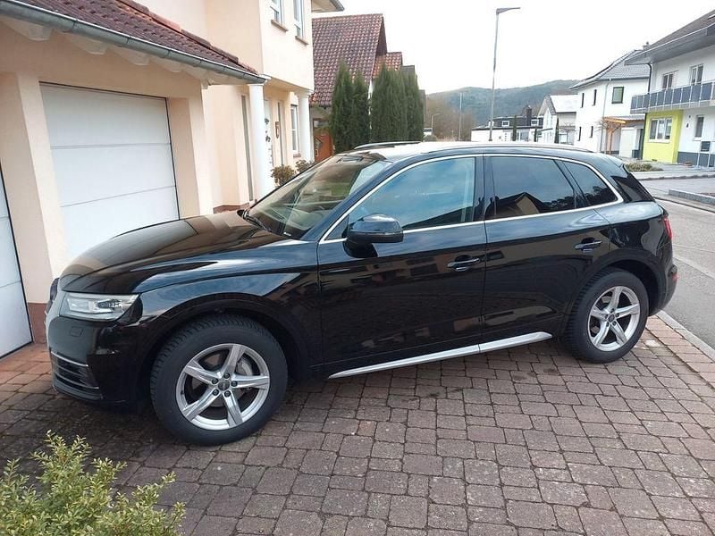 Gebraucht Audi Q5 Sport 150 PS (110 kW) 2017 Schwarz SUV