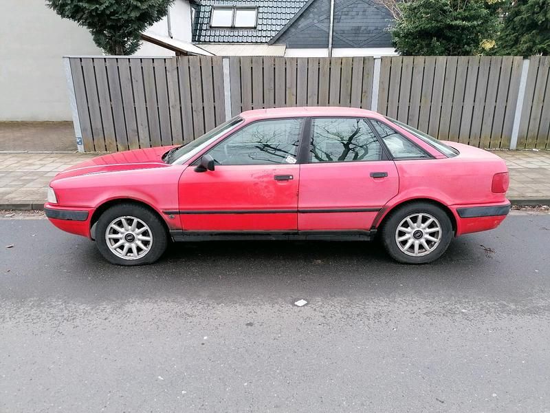Gebraucht Audi 80 90 PS (66 kW) 1994 Rot Limousine