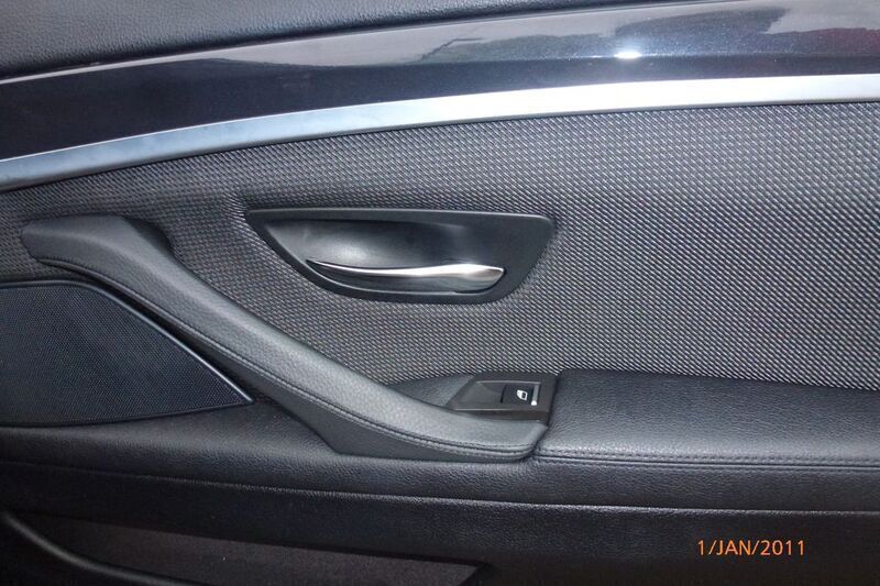 Gebraucht BMW 520 184 PS (135 kW) 2012 Schwarz Kombi