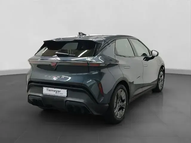 Neu Cupra Raval Endurance 155 kW (211 PS) 2026 Grau Limousine
