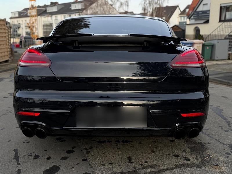 Gebraucht Porsche Panamera GTS 441 PS (324 kW) 2015 Schwarz Limousine