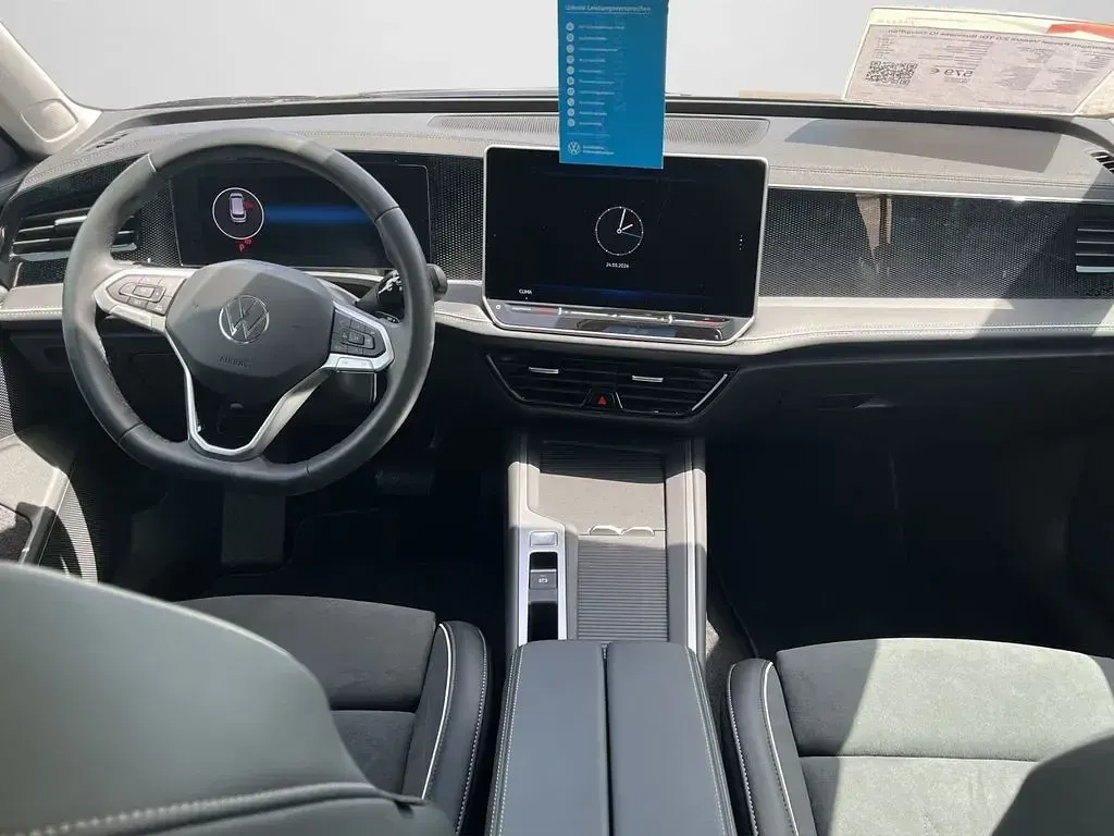 Usata VW Passat IQ Drive 150 CV (110 kW) 2025 Grigio Station wagon