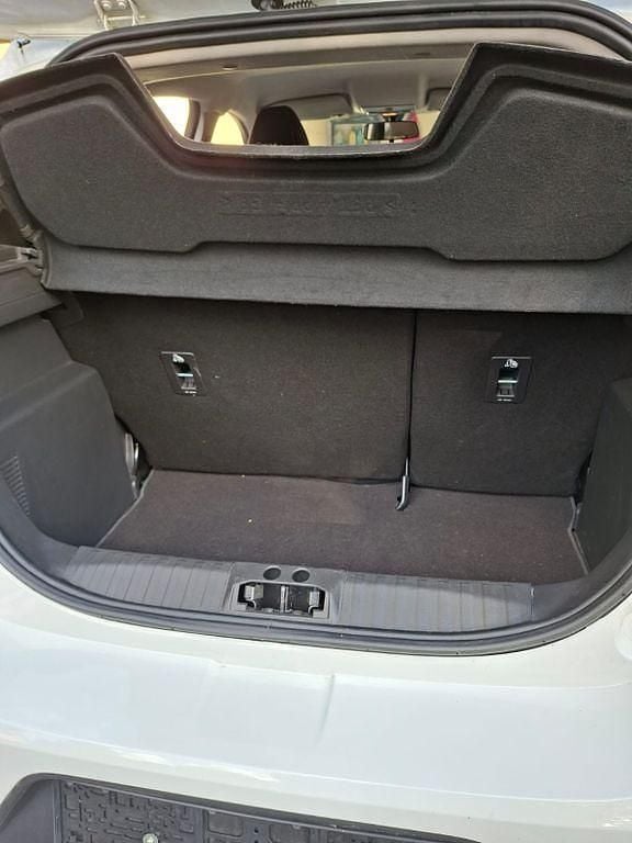 Weiß Gebraucht 2019 Ford Ka Kleinwagen | 9.900 € (Fairer Preis) - Bild 1/4