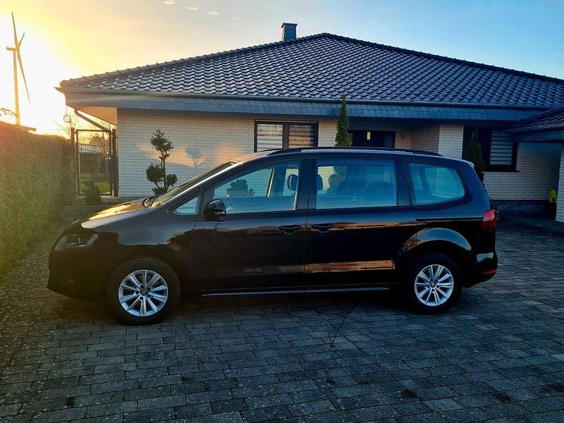 Gebraucht Seat Alhambra Style 150 PS (110 kW) 2022 Schwarz Van / Kleinbus