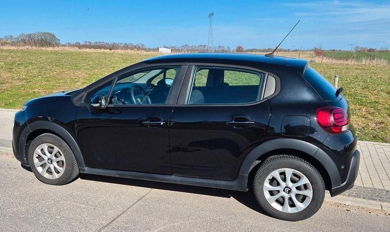 Gebraucht Citroën C3 PureTech 110 PS (80 kW) 2017 Schwarz Limousine