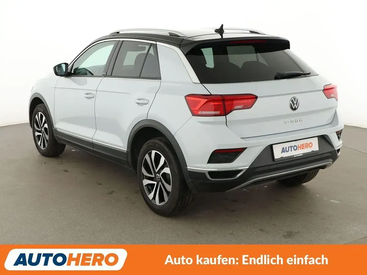 Używany VW T-Roc Active 150 KM (110 kW) 2021 Biały SUV
