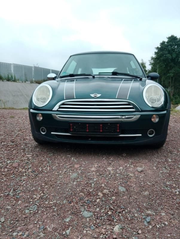 Grün Gebraucht 2005 Mini Cooper Kleinwagen | 1.450 € - Bild 1/4
