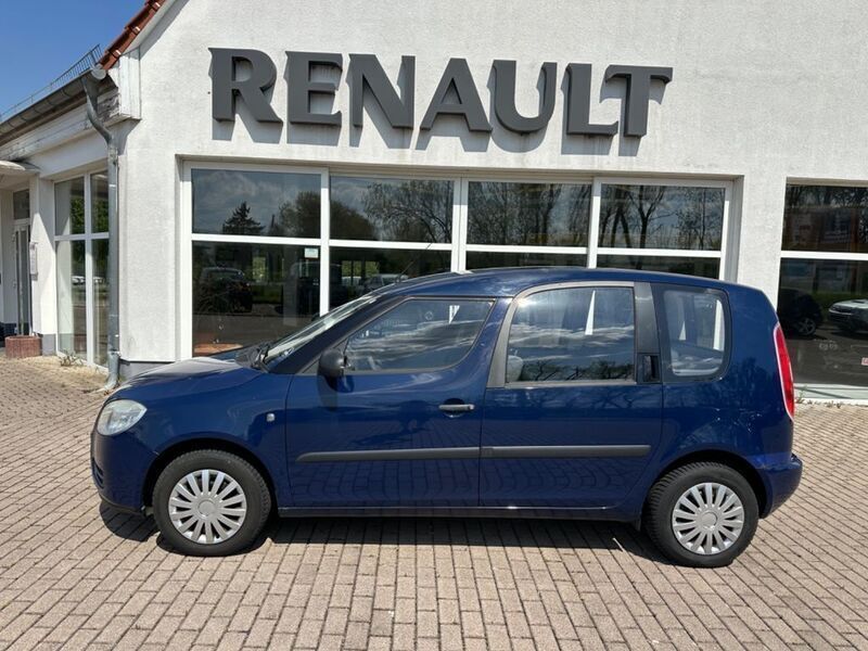 Blau Gebraucht 2009 Skoda Roomster Kombi | 1.799 € (Superpreis) - Bild 1/4