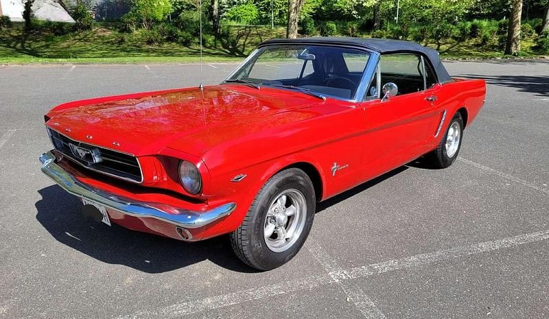 Używany Ford V8 175 KM (128 kW) 1965 Czerwony Kabriolet