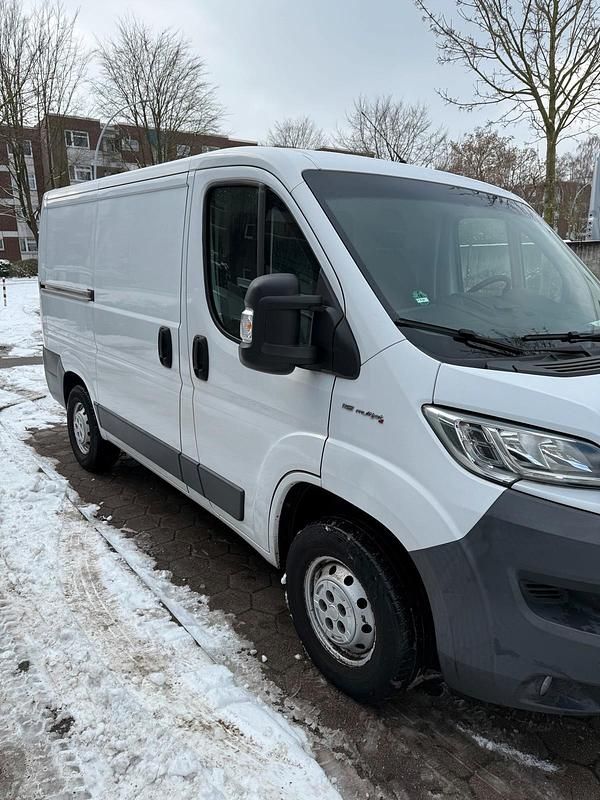 Gebraucht Fiat Ducato 115 PS (84 kW) 2016 Weiß Van